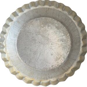 Rustic Aluminum Pie/Tart Tin - Classic Home Dining Bakeware, Vintage, 6.5 in